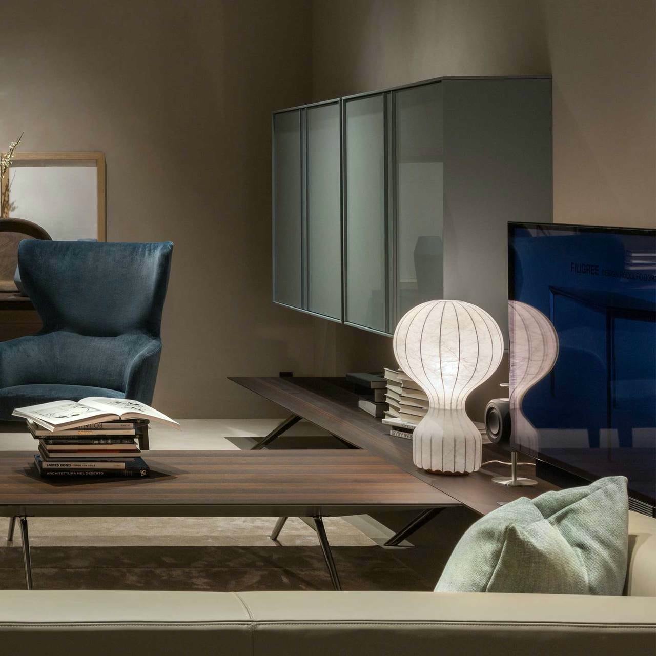 Sculptural Gatto Table Lamp
