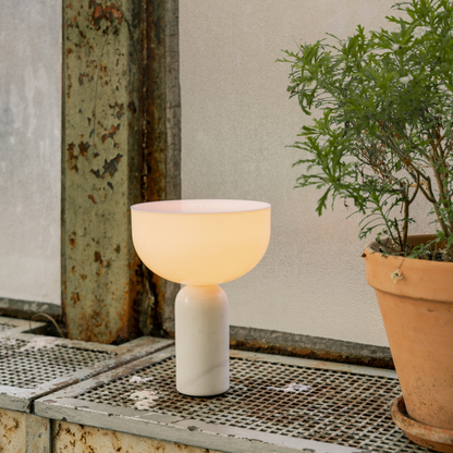 Kizu Portable Table Lamp | Aspen Peak Solutions